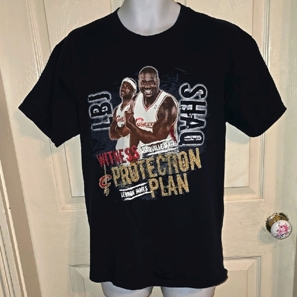 Shirts | La Lakers Nba Basketball Lebron James Yellow Mens Unisex Tshirt Xl Purehoop 69603416ae6e55bb3b8bb56f